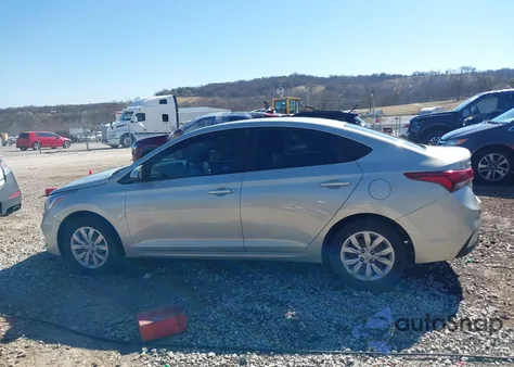 2019 Hyundai Accent Se z USA, uszkodzony, nr VIN 3KPC24A36KE050077